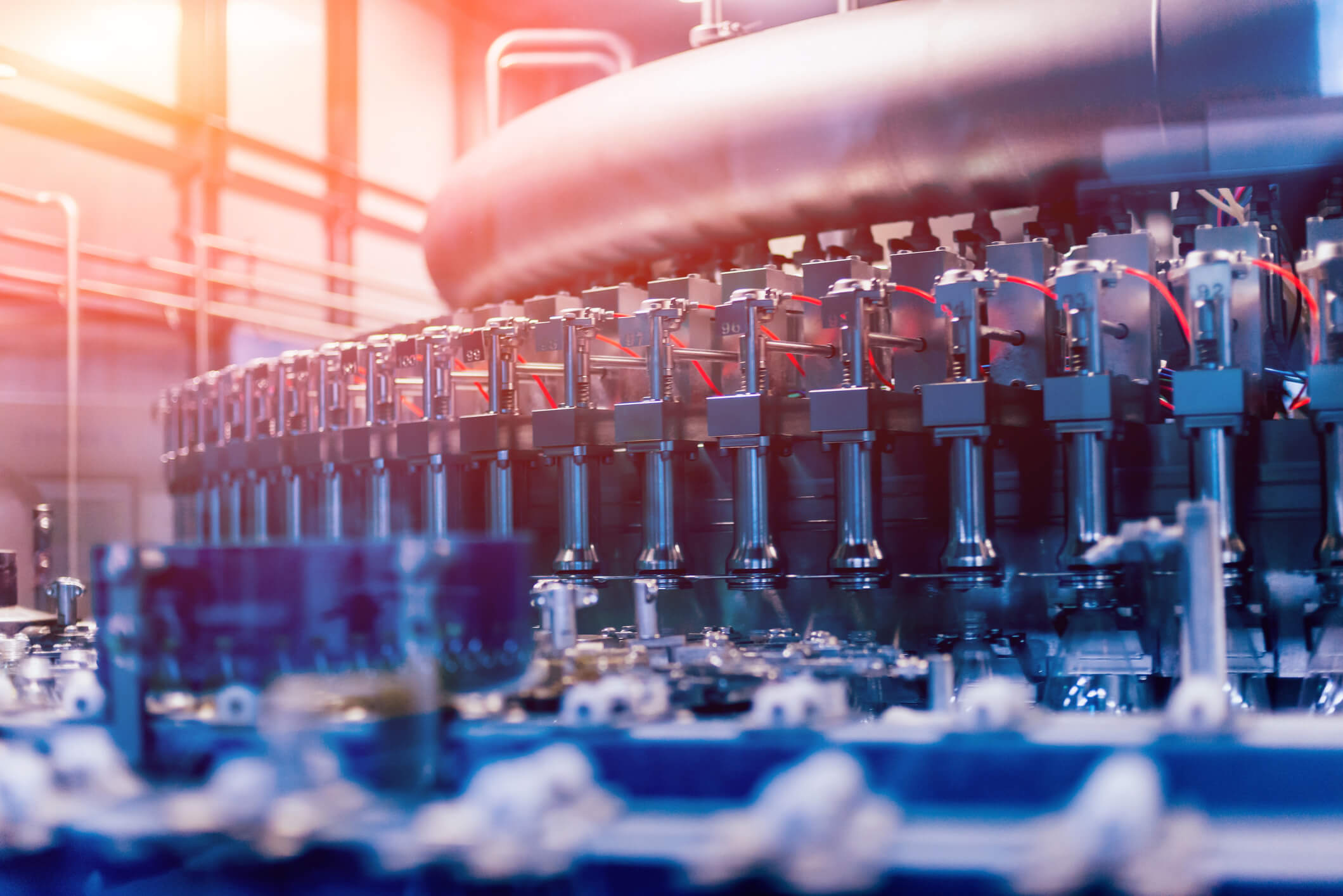 Extending Service Management Beyond IT